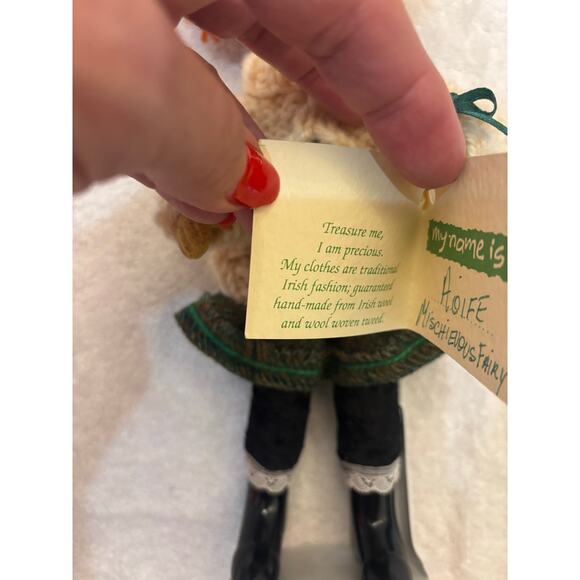 The Irish Little People Hand Crafted Doll "Aoife Mischievous Fairy" Collector's - Picture 4 of 8